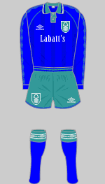 nottingham forest 1993 change kit