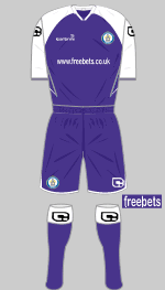 rochdale 2009-10 away kit