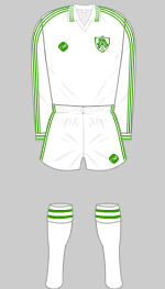 republic of ireland 1976 change kit